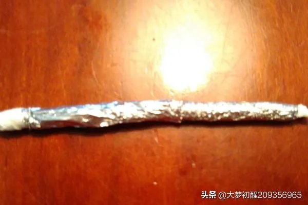 用最简单的材料自制ipad、手机屏幕触控笔？