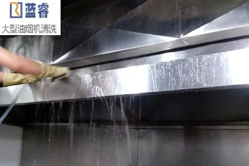 大型油烟机清洗加盟哪家强 实力不错的四家品牌推荐