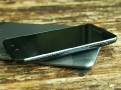 三星I929真机评测-细节设计