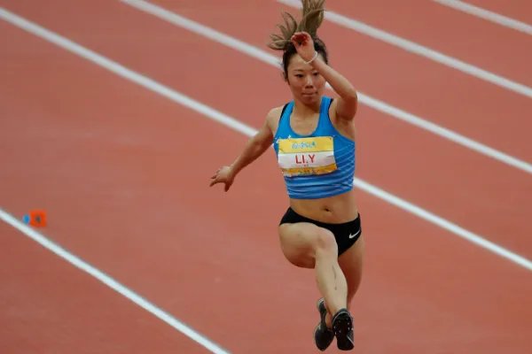 女子三级跳远世界纪录是多少