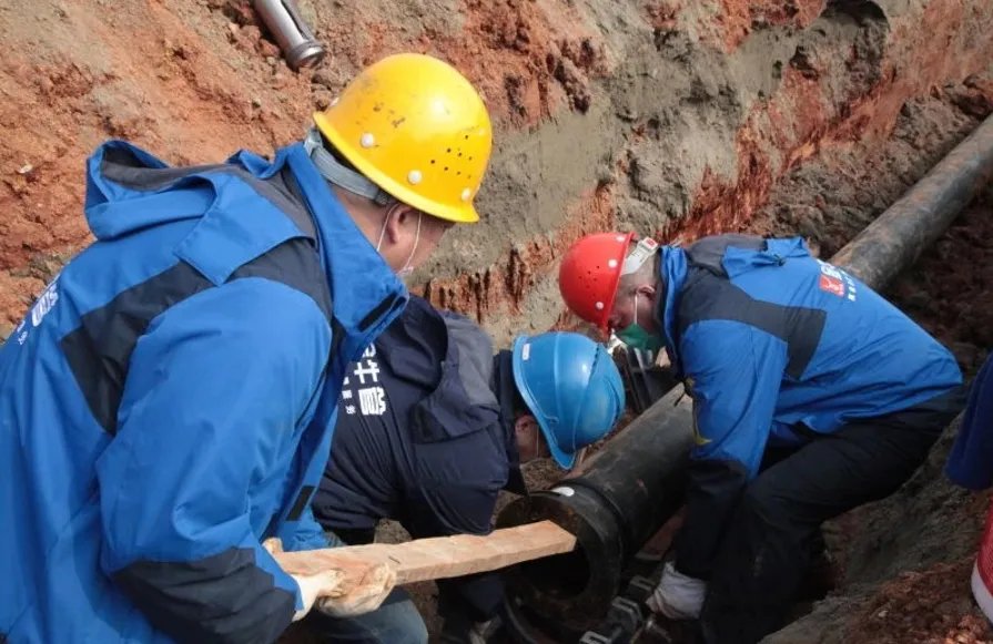 金牛集团驰援武汉火神山医院建设
