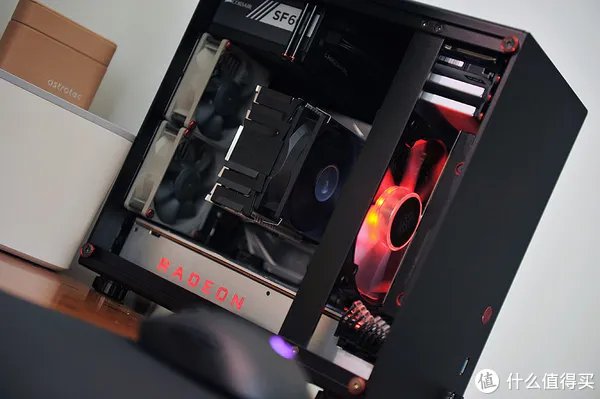 新年新面貌 — 更新布置下电脑桌面上的那些相关设备