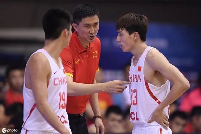 男篮奥运落选赛分档，中国队分在第五档。中国男篮落选赛出线的几率大吗？