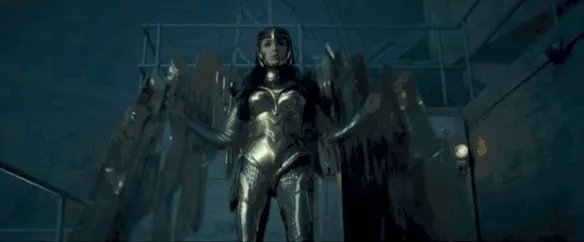 你看出来了吗？《神奇女侠1984》的35个彩蛋和细节