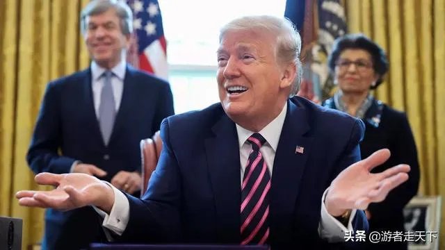 美国新冠肺炎确诊人数奋力向百万大关冲刺，这下特朗普输惨了，这是为什么？
