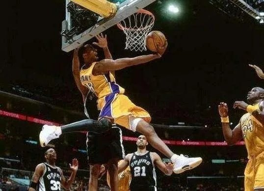 你期待NBA早日复赛吗？