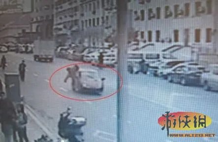 9岁女童送饭路上被撞飞伤势严重 肇事车辆逃逸