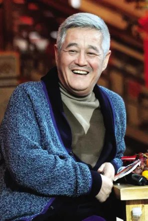 前妻女儿第一次去赵本山家，现在妻子马丽娟态度冷淡，赵本山是怎么应对的？