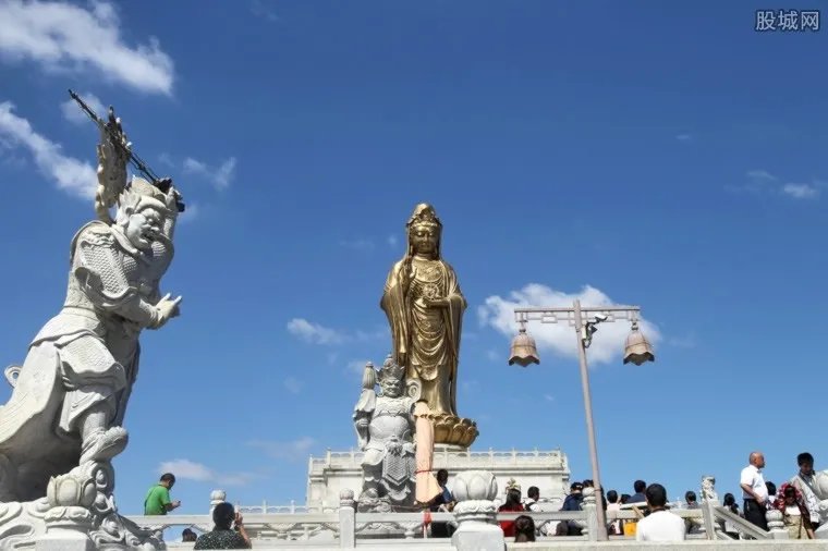 2018暑假适合去哪里旅游 国内暑假旅游胜地推荐