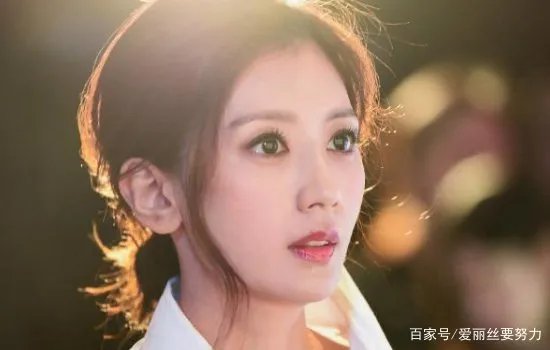 贾静雯黄磊曾深陷“感情纠葛”，前夫孙志浩再婚独宠林若亚，到底什么原因？