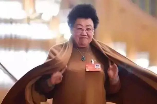 唐僧老婆身家505亿，号称“中国紫檀女王”，是真的吗？