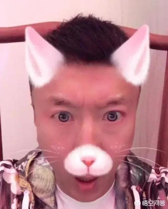 孙红雷和高晓松谁才是自拍界的第一人？谁更自恋？