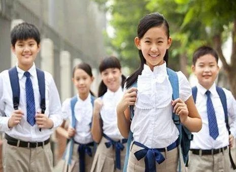 无论学校教育还是家庭教育，为何都不能过于注重分数？