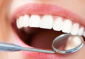 冷光美白牙多久一次