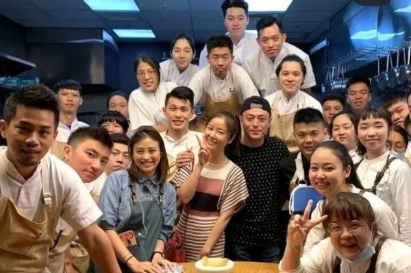 林心如霍建华庆祝结婚四周年，他们这几年的感情到底如何？