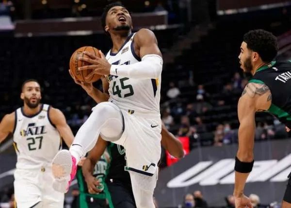 爵士登顶NBA官方最新球队实力榜，今年他们为什么表现强势？