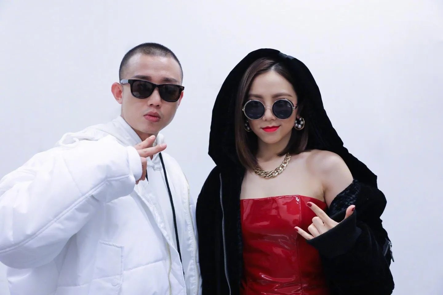 有粉丝曝光GAI和女粉丝聊天内容，他的宠妻人设是否崩塌？