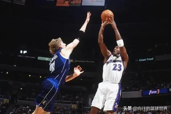 乔丹+詹姆斯+郭艾伦+赵继伟+韩德军可以打进NBA东部决赛吗？