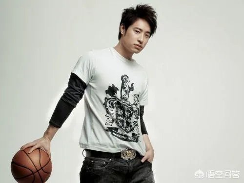 潘玮柏最火的时候到底有多火？有没有照片或者数据可以说明？