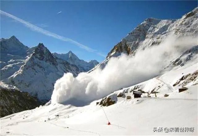 雪的密度很小，为什么雪崩会压死人？