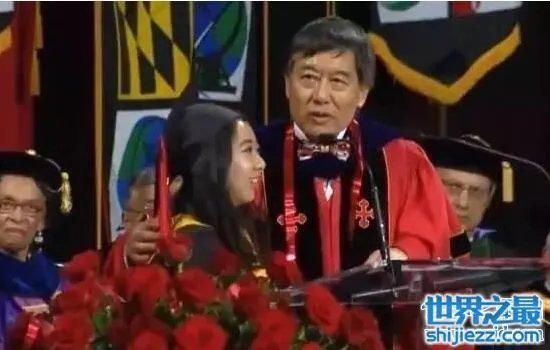 杨舒平父母身份曝光，传言有深厚背景难怪那么嚣张 