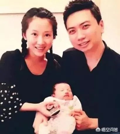 《蜗居》中和张嘉译搭档的李念为什么没有火？