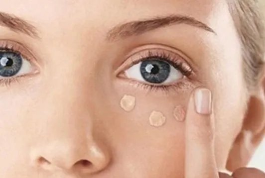 一套化妆品通常包括哪些?以及使用方法和顺序？