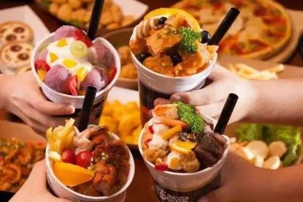 十大摆地摊暴利产品 摆地摊卖什么比较好比较赚钱