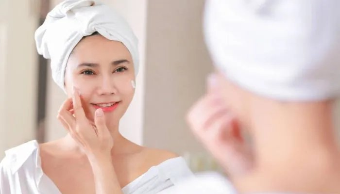 美白乳液什么时候用 什么时候用美白乳液效果好