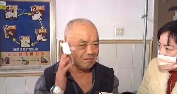 女婿竟敢暴打老岳父，还咬下他一块耳朵，后来怎样了？