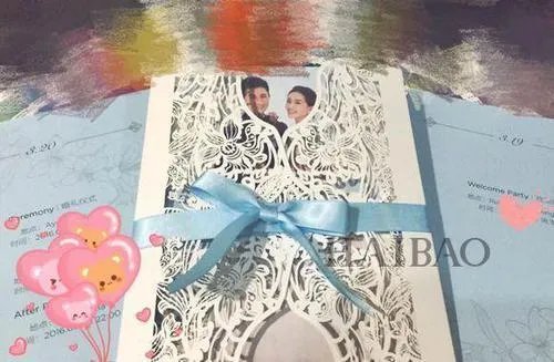 陈小春怀旧，黄晓明奢华，明星结婚请帖都如何设计？