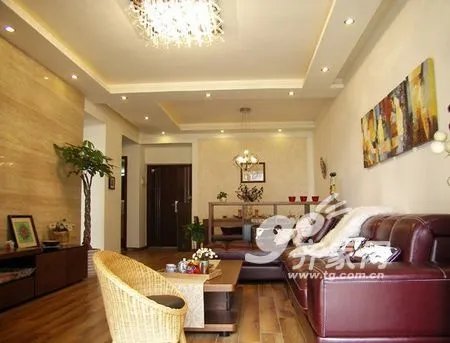 阳台变榻榻米书房 成都妈妈12万装咖啡小屋