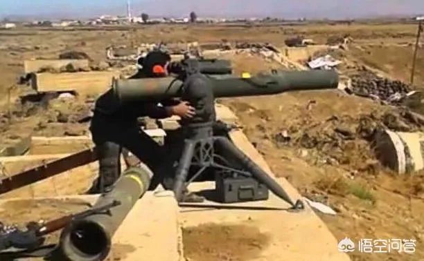 现在单人反坦克导弹这么发达,如果陆军配备成班级武器,是不是坦克就没什么用了？