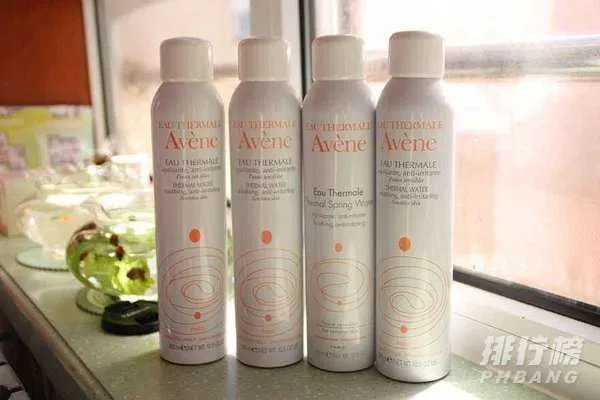 雅漾和理肤泉哪个更适合敏感皮肤2020_雅漾和理肤泉哪个更好用