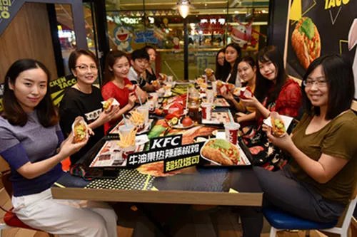 肯德基正式开卖螺蛳粉，充满异味的肯德基你还会进么？