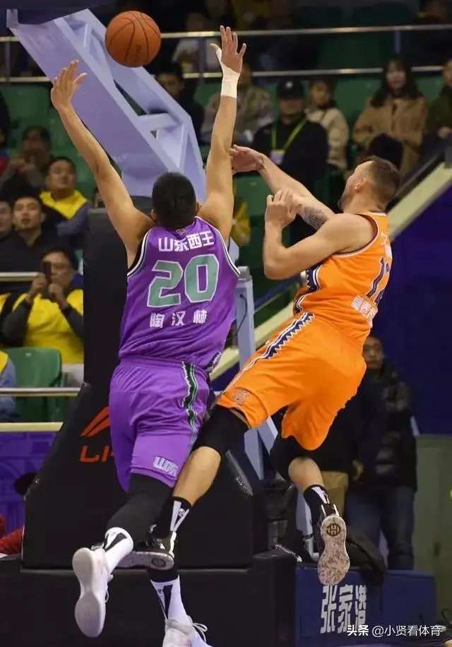 广东和新疆获胜，辽篮输给广厦，1月5日CBA积分榜有何变化？