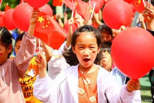 女儿结婚母亲突然失踪和她当唱歌老板有关系吗？