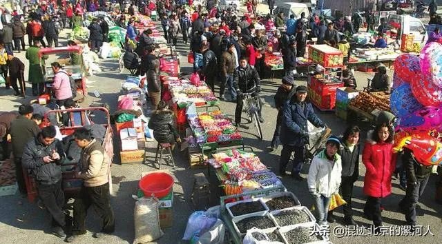 啥也别说年底买宝马, 24岁小伙赶大集究竟干的啥