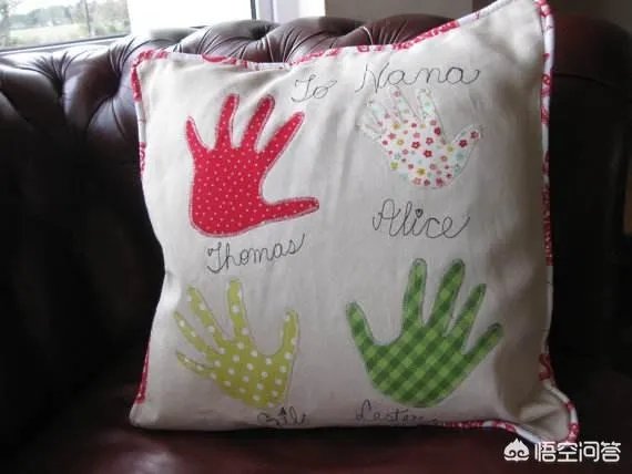 用旧衣服做枕头的方法有哪些？