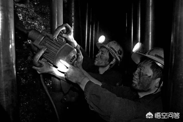 春节将至，陕西神木一煤矿发生重大事故，已确认21人死亡。对此你怎么评价？