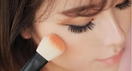 一套化妆品通常包括哪些?以及使用方法和顺序？