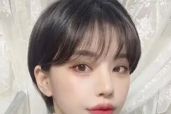 女生剪什么头型好看