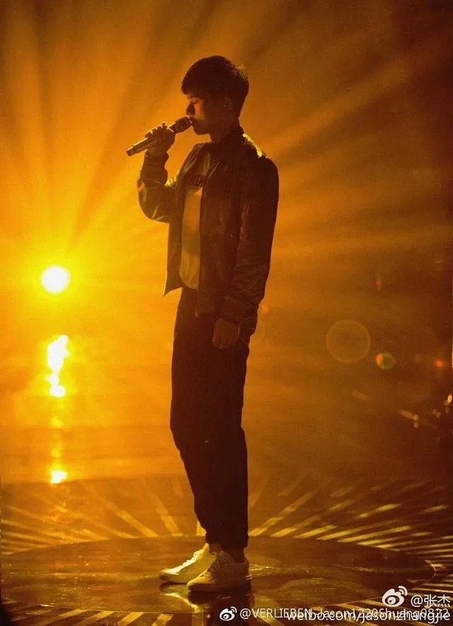 有谁有张杰图片，最帅的？