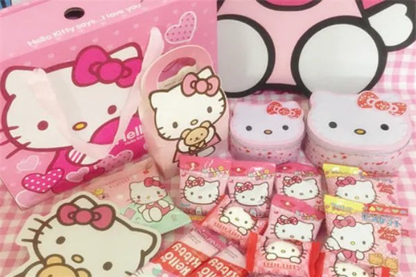 七夕送女朋友礼物排行榜：零食大礼包心意十足，第一最为常见