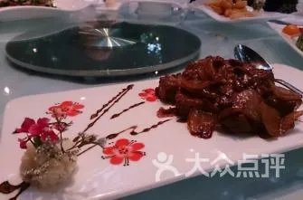 杭州西湖边有哪些比较好的餐厅？