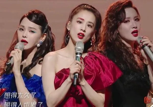 为何说伊能静才是《乘风破浪的姐姐》中真正的皇族选手？