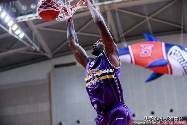 广东和新疆获胜，辽篮输给广厦，1月5日CBA积分榜有何变化？