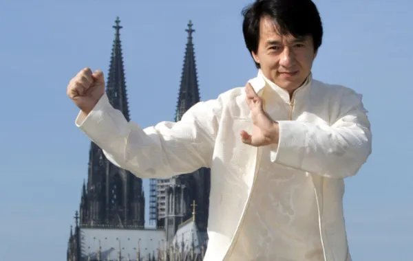 生死不离歌词成龙