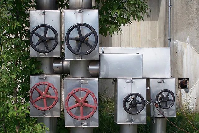 截止阀和闸阀的区别 截止阀和闸阀通用吗 各自用途介绍