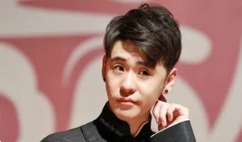 张云雷为何见了男友人却哭了？